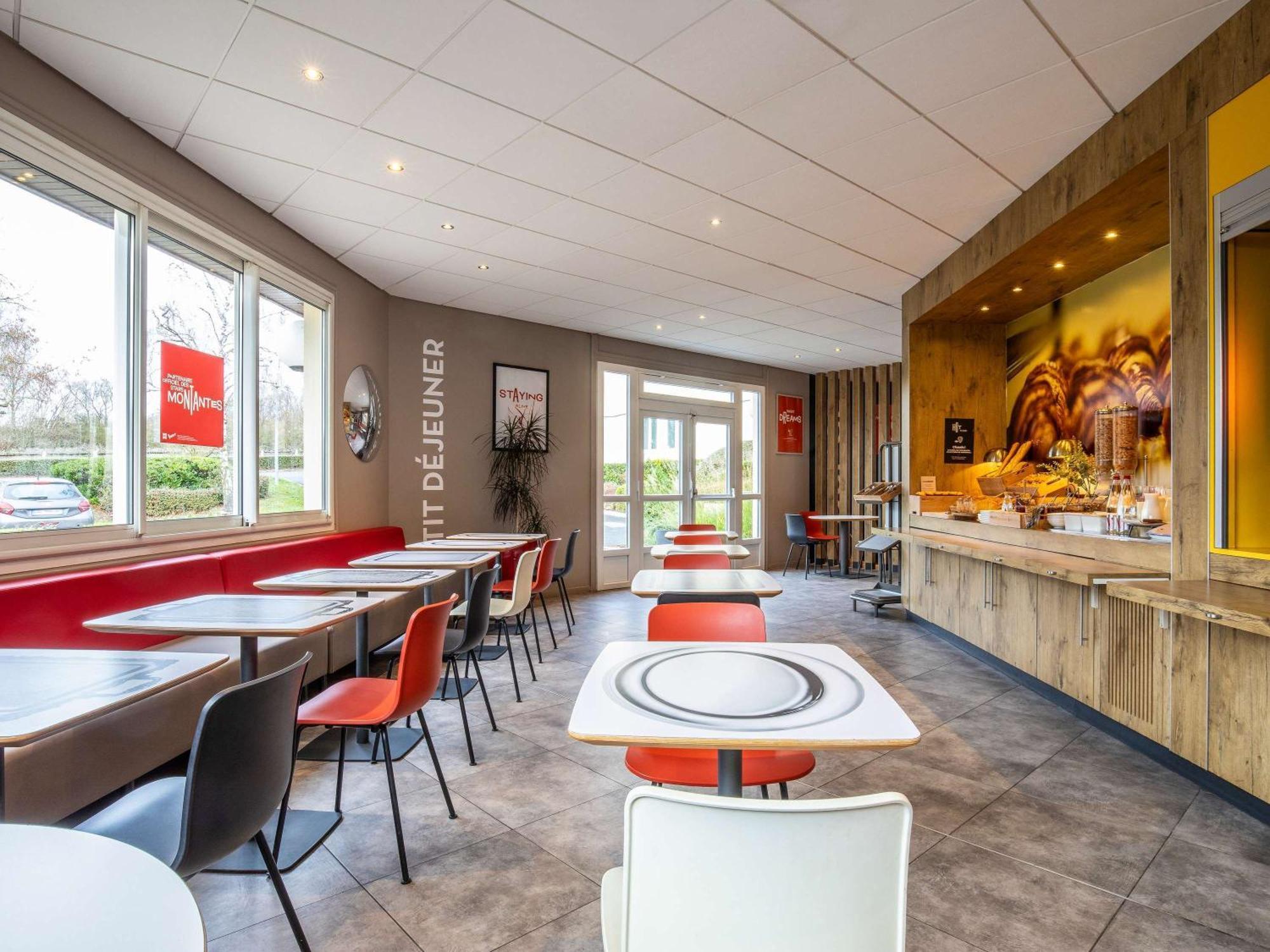 Hotel Ibis Chalons En Champagne Zewnętrze zdjęcie