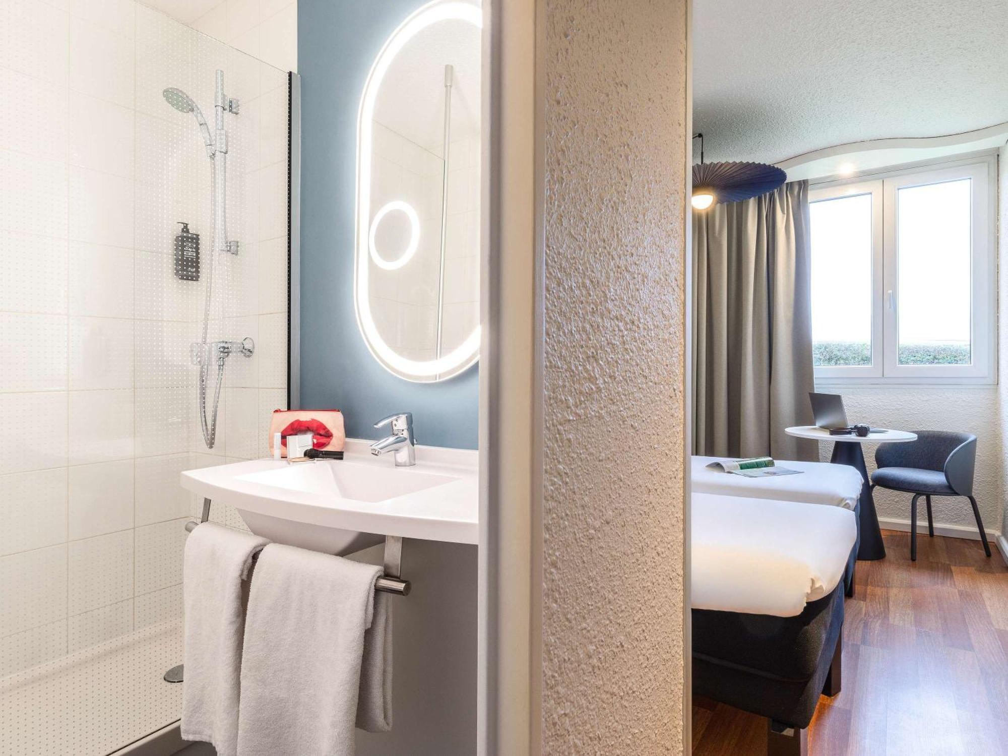 Hotel Ibis Chalons En Champagne Zewnętrze zdjęcie