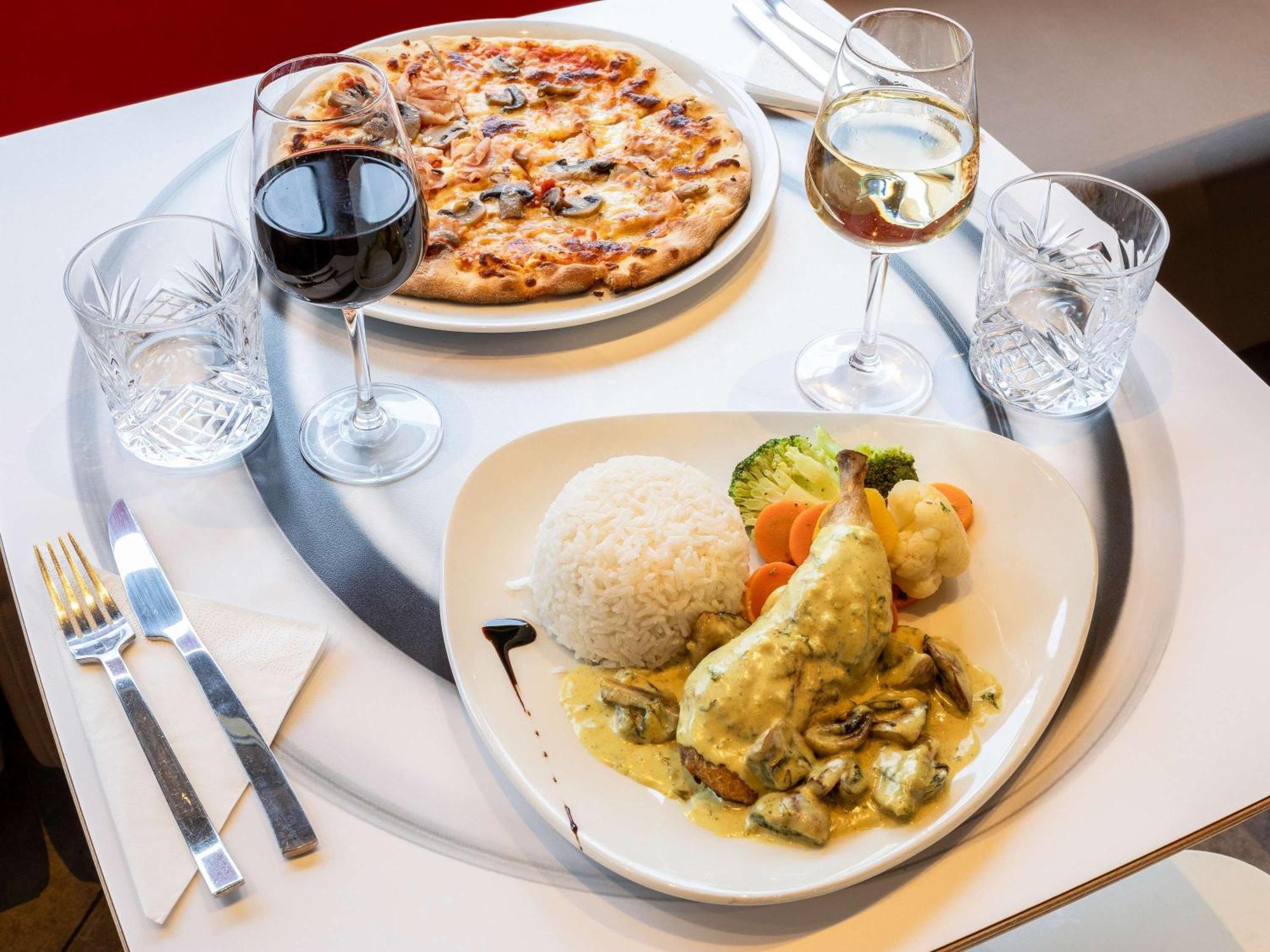 Hotel Ibis Chalons En Champagne Zewnętrze zdjęcie