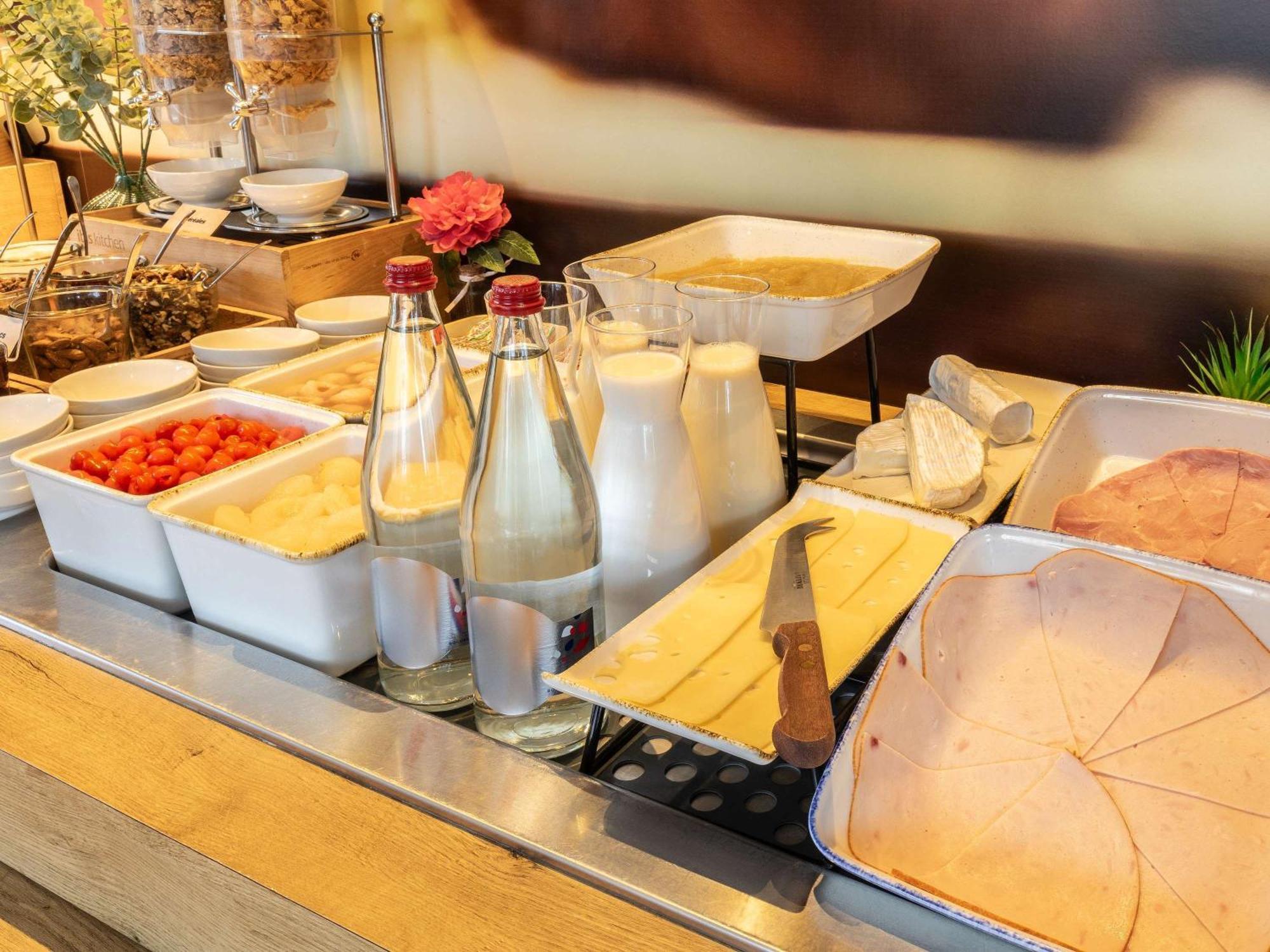 Hotel Ibis Chalons En Champagne Zewnętrze zdjęcie