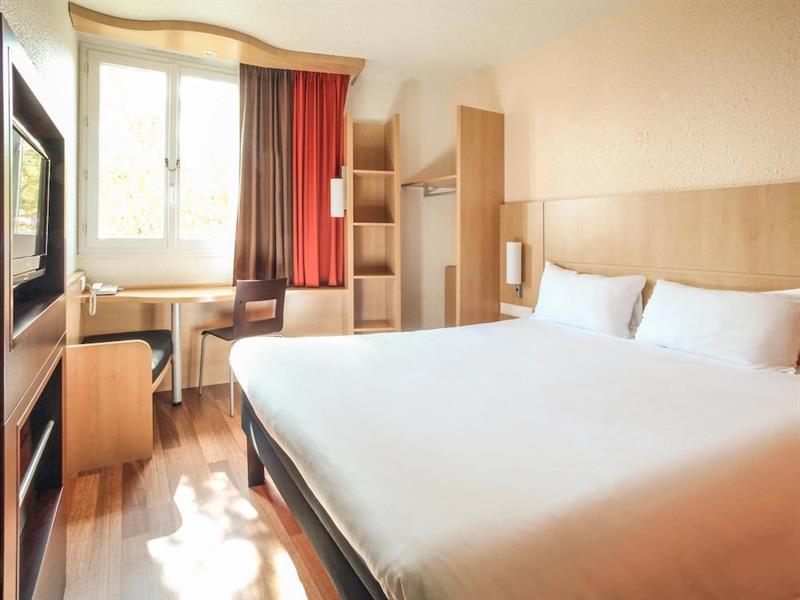Hotel Ibis Chalons En Champagne Zewnętrze zdjęcie